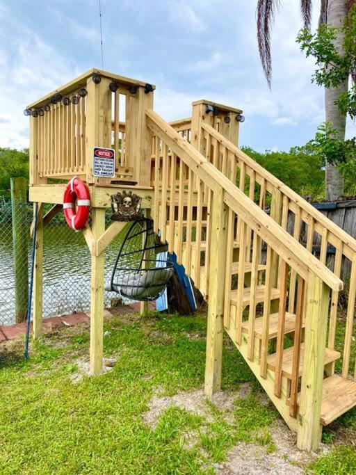 Merrit Island Waterfront House Lots Of Parking Villa Merritt Island Екстериор снимка